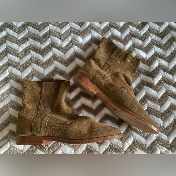 Joie Palma Studded Suede
Taupe Ankle Boots Size 8,5 - Picture 2 of 8